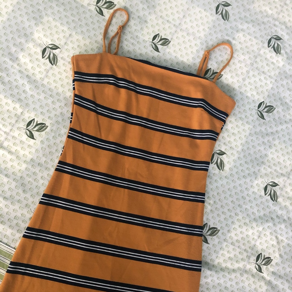 PACSUN KENDALL AND KYLIE YELLOW DRESS